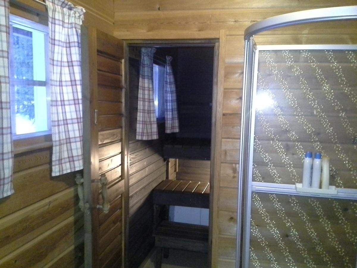 Vipati Cottage Ylitornio Bagian luar foto